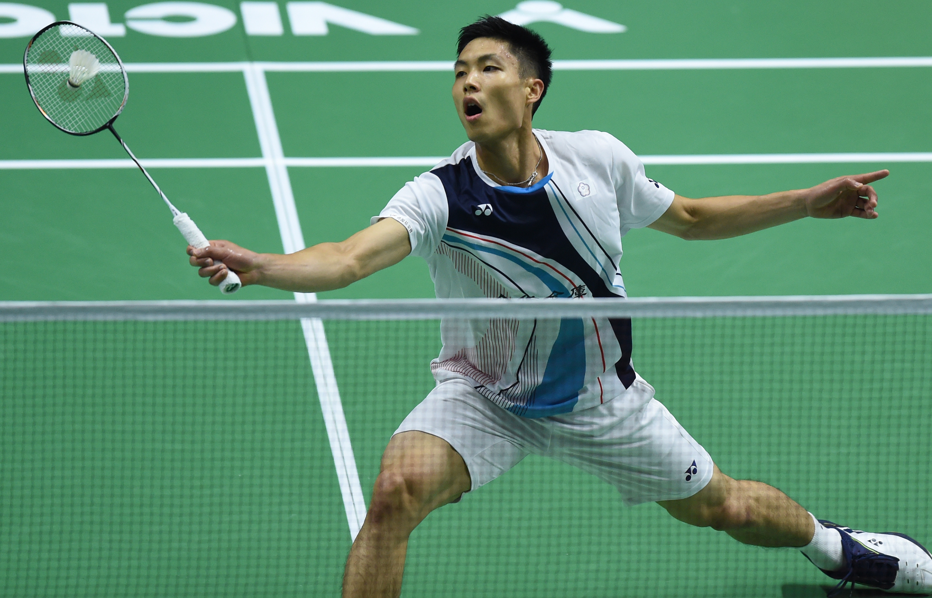 L赛场上积 L赛场上积