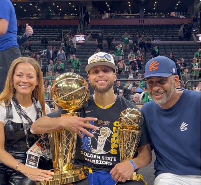 赛程压力叠 赛程压力叠