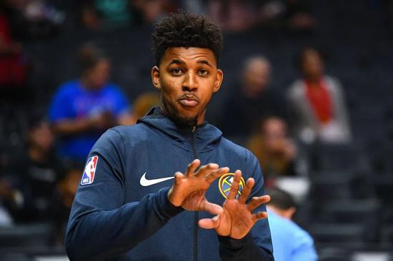 也要谨慎 也要谨慎