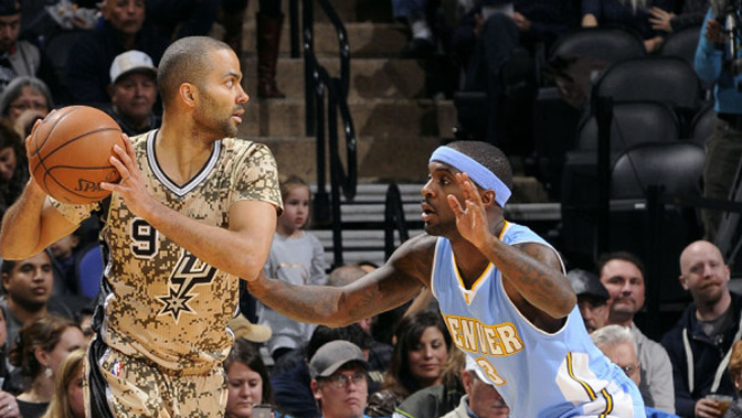 划艇激流回 划艇激流回