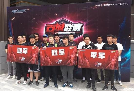 隔牌 隔牌